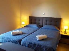 Paleo Inn Hotel