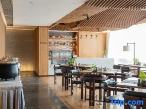 Foshan Lanshe Designer Homestay (Shunde Fengjian Shuixiang Branch)