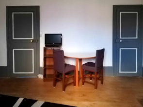 Appartement d'une chambre avec vue sur la ville et wifi a Sens