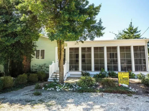 Bayard Avenue 1603