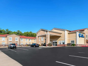 Best Western Plus Sherwood Inn & Suites