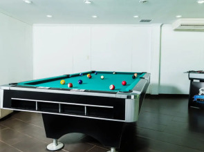 Riande Aeropuerto Hotel & Casino