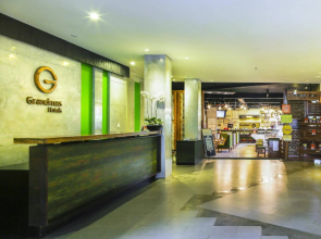 Grandmas Tuban Hotel