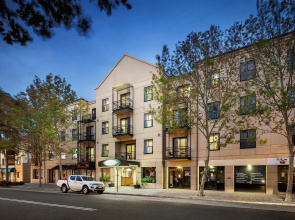 Best Western Northbridge Apartments