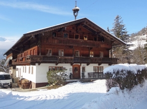Cozy Apartment in Reith im Alpbachtal With Balcony