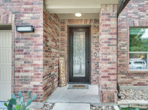 10 Mi to Dtwn Austin: Family Home w/ Communal Pool