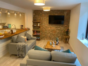 4 Torwood Gables. The Old Victorian School House