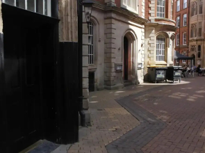 Lovely 1-bed Mezzaine Apartment in Nottingham