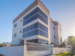 Apto Térreo A 280m Da Praia Da Ribanceira Rcr101