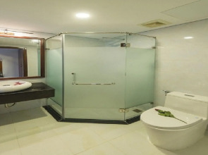 Crystal Hotel Da Nang