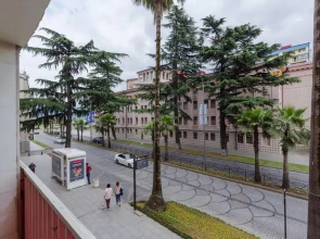 Modern 1BR In The Heart of Batumi