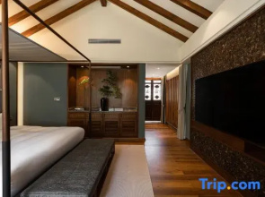 Tengchong Remembrance Inn