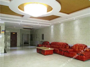 Longting Business Hotel(额尔古纳龙庭商务宾馆)