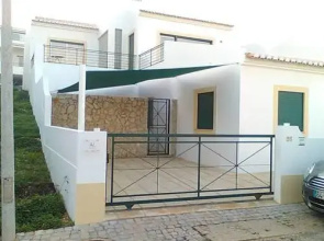 Salema's Guesthouse