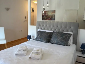 Themis Apart Hotel