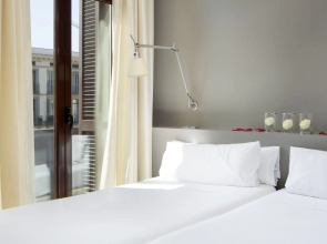 Отель Ramblas Internacional