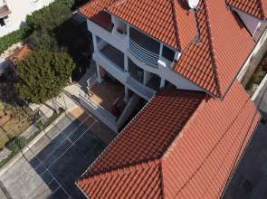 Beach Apartment Alenka Yellow