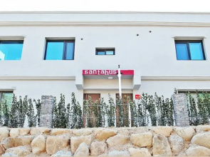 Goseong Santahus Pension