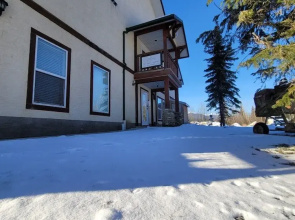 Raven's Nest Hotel