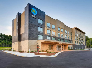 Tru by Hilton Raleigh Durham Airport