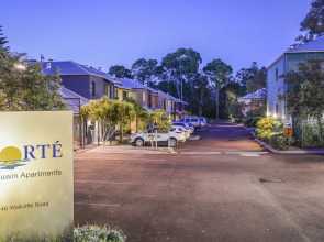 Leeuwin Apartments