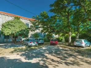 Stunning Home in Dubrovnik With Wifi and 3 Bedrooms