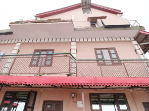 OYO Home 18565 Restful Stay