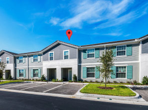 7427 - LUXURY 5 BED Townhome in SOLTERRA RESORT, Davenport, US