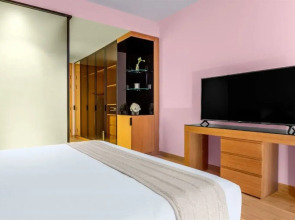 Отель Voco Dubai Monaco The Heart of Europe