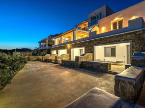 Oniropetra Apartaments