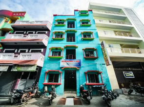 SPOT ON 45468 Kumarans Inn