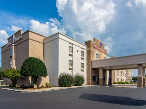 Comfort Suites Knoxville Airport