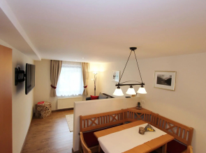 Spacious Apartment in Kleinarl near Ski Lift