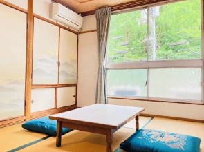 Guesthouse KAZURABASHI