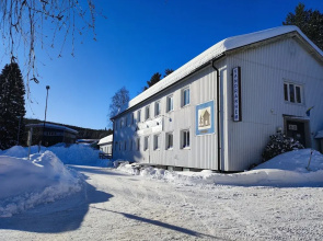 Södra Bergets Vandrarhem - Hostel
