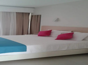 Nasos Hotel & Resort