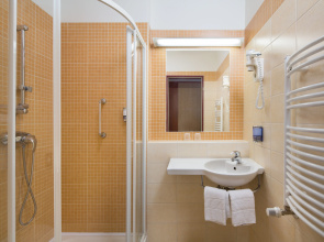 Hotel Benczur