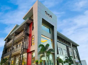 Soi Suites