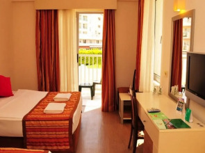 Side Story Resort & Spa