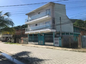 Apto para temporada na praia