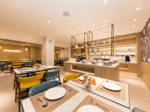 Hanting Premium Hotel Guangzhou Memorial Hall Metro Station