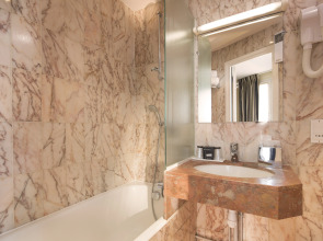 Hotel Albert 1er Paris Lafayette