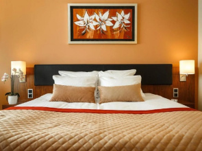 Avalon Hotel & Conferences