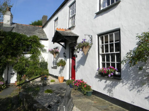 Stratton Gardens Guest House