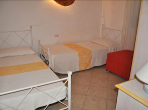 Villa Moreno 25
