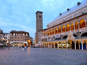 Giotto - Lovely & Central