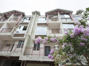 Zhangjiajia Hoilday Villa