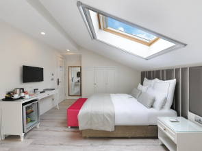 Le Petit Palace Hotel