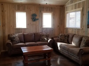 Bluff Gardens Cabins
