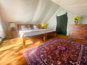 Lushy Days Boom Camps, Tanakpur (Riverside Luxury Camps)